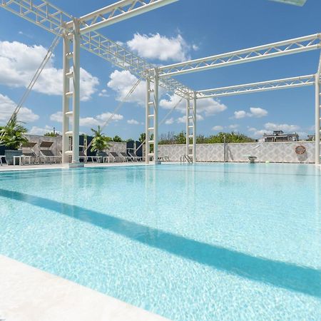 Hotel Helios Rimini Esterno foto